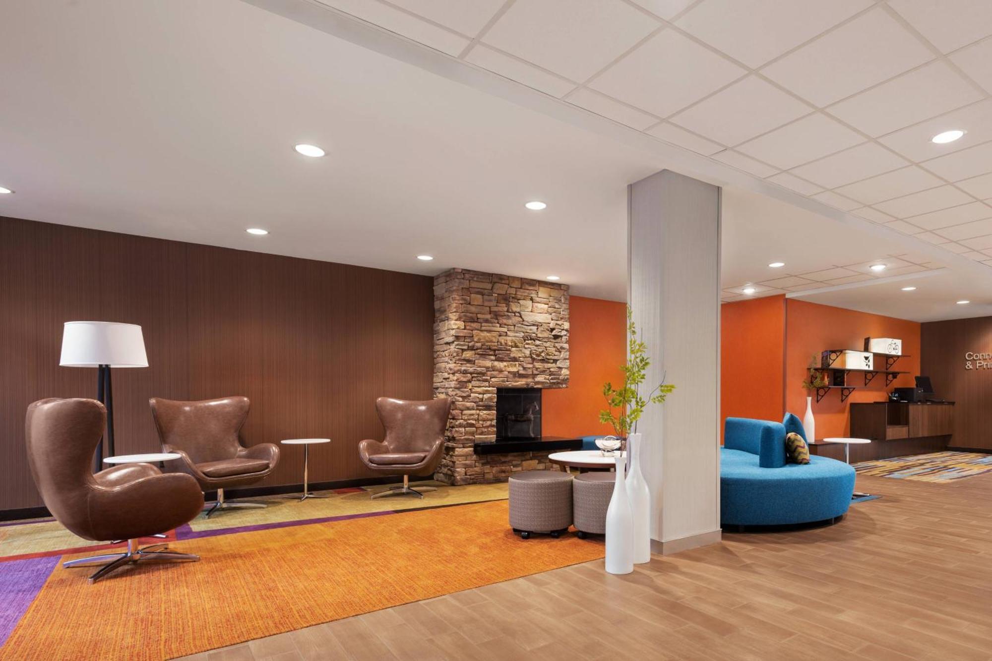 Fairfield Inn & Suites By Marriott Charlottesville Downtown/University Area Eksteriør bilde