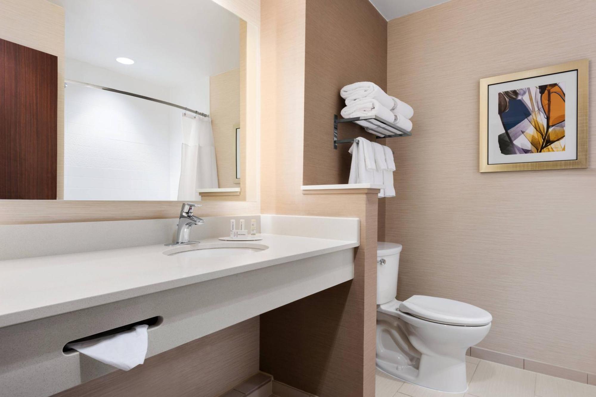 Fairfield Inn & Suites By Marriott Charlottesville Downtown/University Area Eksteriør bilde
