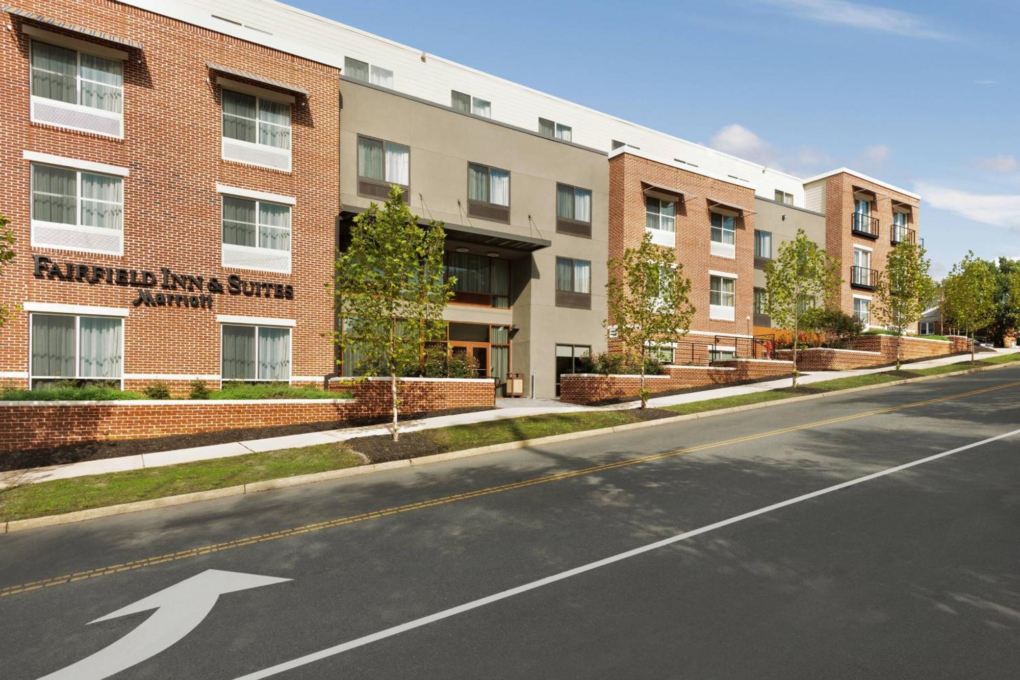Fairfield Inn & Suites By Marriott Charlottesville Downtown/University Area Eksteriør bilde